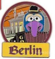 DS - Muppets Most Wanted Set - Gonzo ONLY