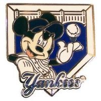 MLB - Mickey - New York Yankees - Tossing Baseball - Home Plate