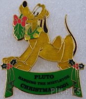 WDW - Pluto - AP - Hanging the Mistletoe Christmas 2001 - Fuzzy