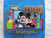 WDW - 2015 Dated Pin - Mickey & Minnie Selfie