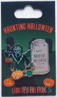 Gus - Tombstone - Haunting Halloween 2017 - Haunted Mansion - Hitchhiking Ghost