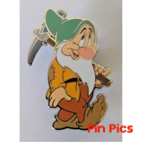 DLP - Bashful - Snow White and the Seven Dwarfs - Axe over his shoulder