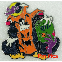 Goofy as a Scary Apple Tree - Halloween