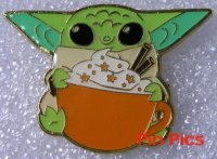 Loungefly - Grogu - Pumpkin Spice Latte - Star Wars Mandalorian