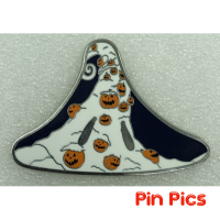 Jack O Lantern Snow Tree - Haunted Mansion Holiday -  Puzzle - Mystery 