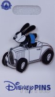 Oswald - Driving - Disney 100