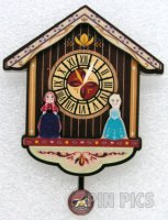 HKDL - Anna and Elsa - Cuckoo Clock - World of Frozen