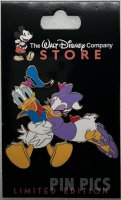 WDCS - Daisy and Donald Duck - Hugs are the Best - D23 Expo 2024