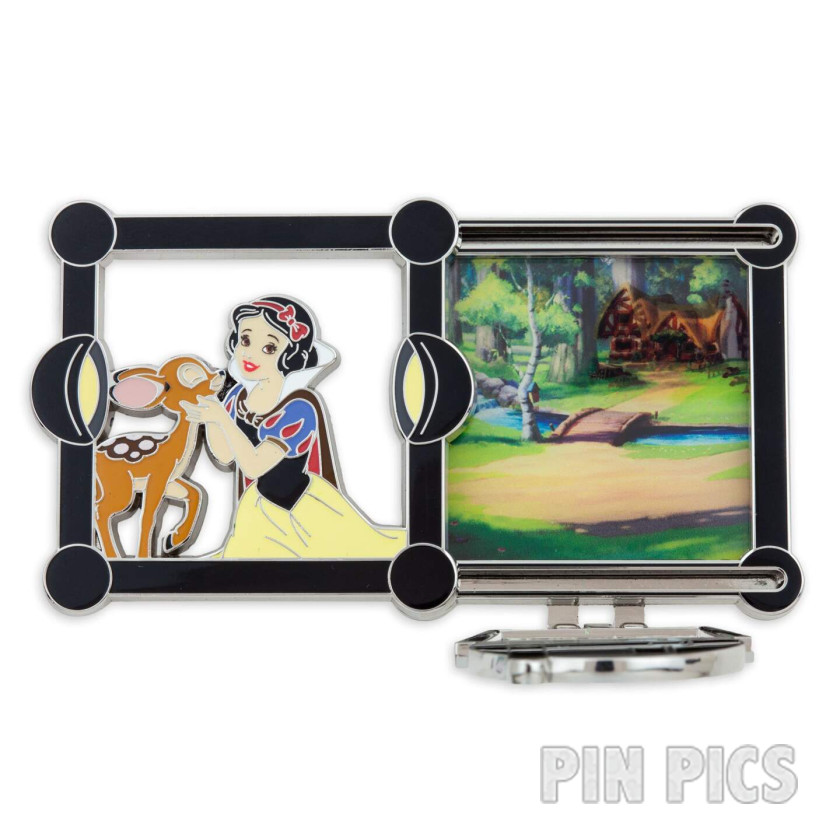 PP167209 - DIS - Snow White - Multiplane Camera Crane - Joy on the