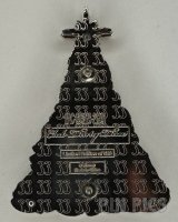 DL - Club 33 - Christmas Tree - Holiday 2021 - Jeweled