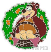 Humphrey with Toast - Character Wreaths and Treats - Christmas Holiday 2024 - Mystery - Humphrey the Bear