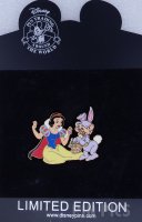 DS - Snow White and Dopey - Easter Bunny