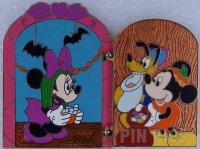 DS -  Mickey, Minnie and Pluto- Trick or Treat Doors - Halloween