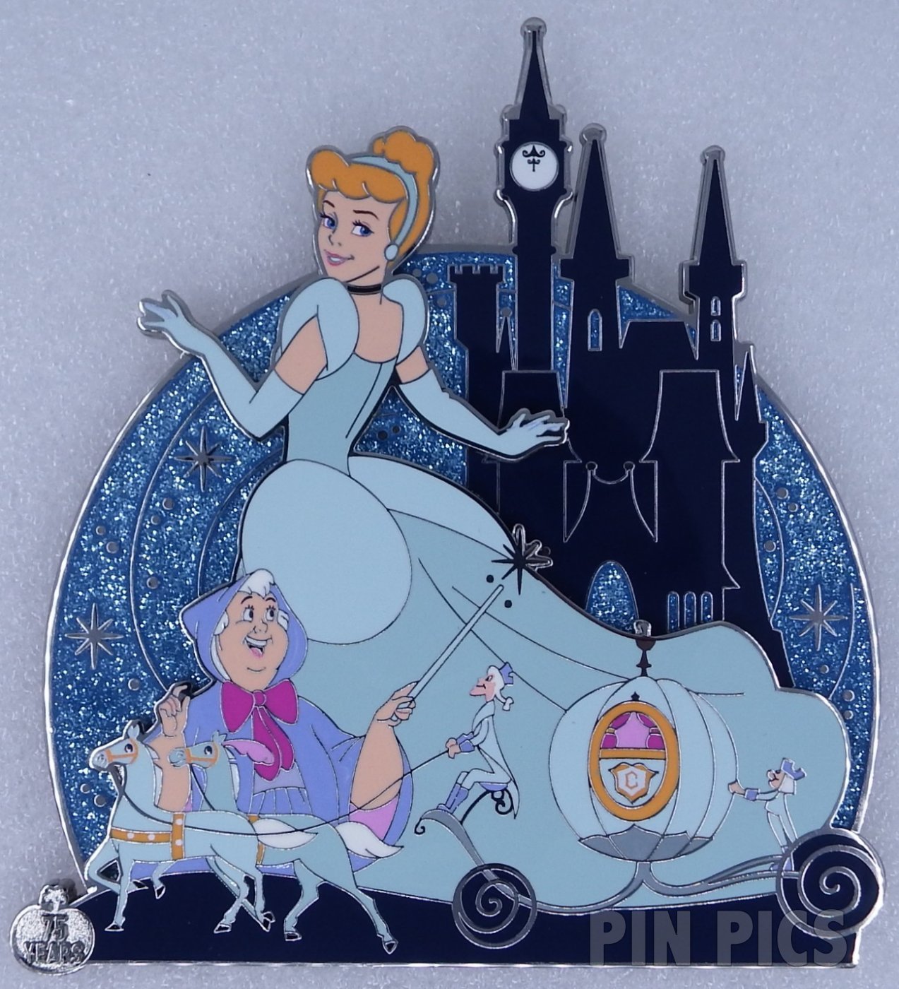 PP171351 - WDW - Cinderella and Fairy Godmother - Castle and Coach