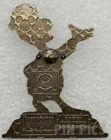WDW - Donald Duck - Annual Passholder – Gold Statue
