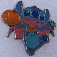 Japan 7-Eleven - Stitch - Stitch and Pooh - Halloween Costume - From a 2 Pin Set