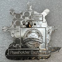 DLR - Walt Disney - Riverboat - Disney Heritage Collection - Annual Passholder