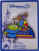 DLP - Disney Stars on Parade - 25th Anniversary - Little Green Men