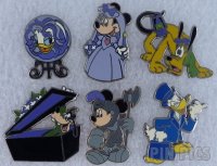 DLR - Haunted Mansion 2009 GWP Sunday Set