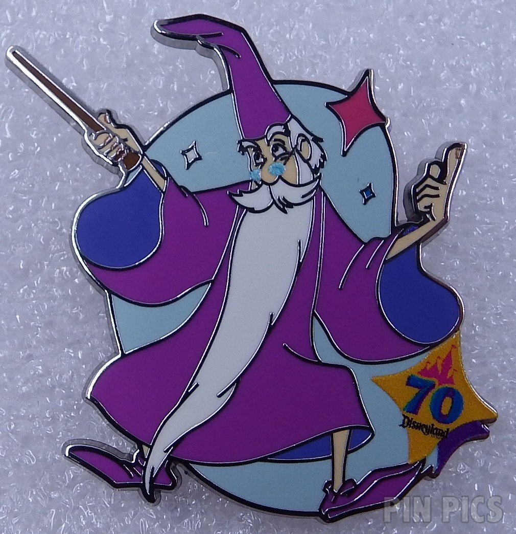 PP174554 - DLR - Merlin - Disneyland 70th Anniversary Set