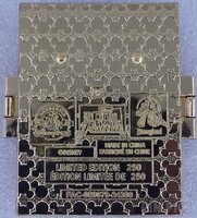 DLR - Mickey Mouse Strolling Down Main Street U.S.A. - Enchanted Parks Series - Niftie Fifties Flashback - 3D