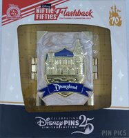DLR - Mickey Mouse Strolling Down Main Street U.S.A. - Enchanted Parks Series - Niftie Fifties Flashback - 3D