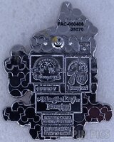 DLR - Mickey - Disneyland 70th Anniversary - Magic Key Passholder