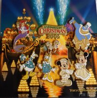 Japan - Mickey, Minnie, Donald, Daisy, Ariel, Genie, Chip and Dale - Harborside Christmas 2004 Set - TDS