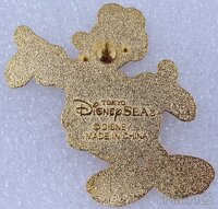 Japan - Donald Duck - Harborside Christmas 2004 - TDS