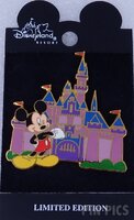 DL - Mickey with Castle - Mystery