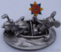 WDW - Au Revoir  -  Small World - Disneyana Convention - Sculpture