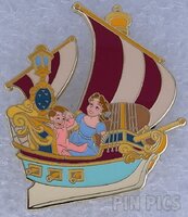 DLP - Wendy and Michael in a Galleon - Peter Pan's Flight Ride