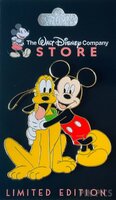 WDCS - Mickey and Pluto - Hugs are the Best - D23 Expo 2024