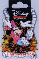 DSSH - Minnie Mouse - Jumping in Fall Leaves
