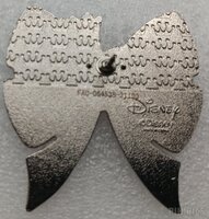 Loungefly - Queen of Hearts - Villains Bows - Mystery - Box Lunch