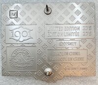 DLR - Walt Disney - Club 33 - 1901 Lounge - Water Tower - Boxed Set
