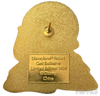 DLR - Mickey and Minnie - Brave Little Tailor - Pin of the Month - Cast Exclusive