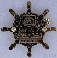 SDR - Dale - Manta Ray - Ship Wheel Mystery Box - Pirates of the Caribbean