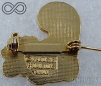 Cheshire Cat sitting - Clasp Back