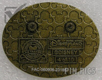 HKDL - Traveling Traders Sign - World of Frozen - Mystery