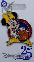 Minnie Dressed as Scoop - Holding Board - Celebrating 25 Years of Disney Pins