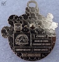 Mickey Carrying Christmas Gifts - Pluto's Christmas Tree - Mystery