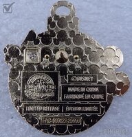 Mickey Spotting Chip and Dale - Pluto's Christmas Tree - Mystery