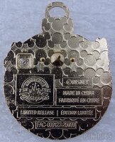 Chip and Dale Decorating a Small Christmas Tree - Pluto's Christmas Tree - Mystery