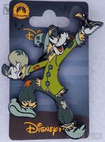 DLP - Goofy in a Scarecrow Costume - Halloween 2025