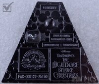 DIS - Shock - Nightmare Before Christmas - Haunted Mansion Holiday - Mystery