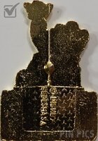 Sedesma - Pooh on Block with Bird - Pink Version