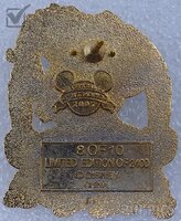 WDW - Stitch with Two Cutlasses - Pirates of the Caribbean - Mystery Tin - Lilo and Stitch