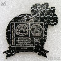 Minnie Dressed as Scoop - Holding Board - Celebrating 25 Years of Disney Pins