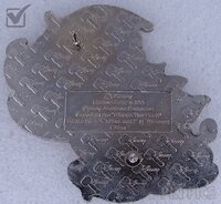 DA - Piglet - Holding Umbrella